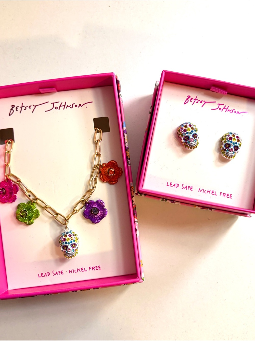 NWT ✨ Betsey Johnson Multicolor Floral & Skull Necklace and Earrings Set